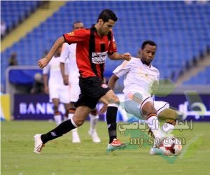 (بالصور) الشباب يكسب الرائد في دوري جميل