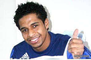 لاعب الهلال السابق القحطاني يوقع للنجمة  اليوم 