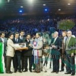 المشجع الذي أقتحم ارضية الملعب يتجه لحسين عبدالغني