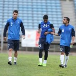 الصقور يطير لمواجهة الاخدود