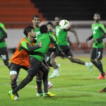 كأس الخليج : عمان يتعادل مع العراق إيجابياً