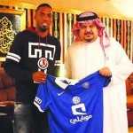 حذاء كريستيانو مرصع بالمجوهرات