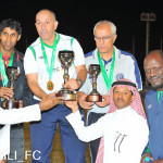 الجيل يستأنف تدريباته