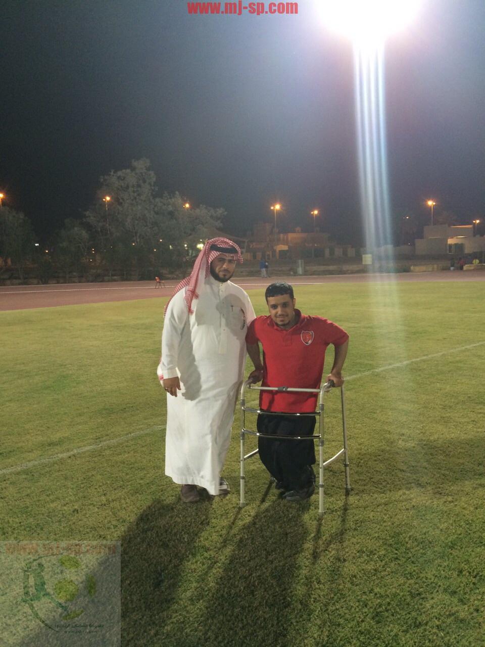 Ø§Ù„Ù„Ø§Ø¹Ø¨ ÙˆÙ„ÙŠØ¯ Ø§Ù„Ù†Ø¨Ø§ØªÙŠ Ù…Ø¹ Ø§Ù„Ø§Ø¯Ø§Ø±ÙŠ Ù‡Ø§Ù†ÙŠ Ø§Ù„Ø²ÙˆÙŠÙ‡Ø±ÙŠ