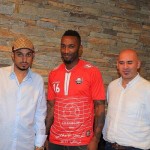 سعد العتيبي يوقع للشعلة