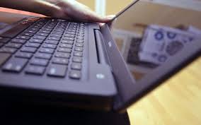 تأخير إنطلاق معسكر الأخضر يوماً