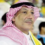 الهلال يحافظ على صدارته بفوز صعب على الشباب
