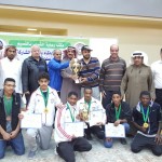 الأمير عبدالله بن نايف يتوج قائد برشلونة بكأس “سلمان عام من الحزم والأمل”