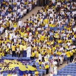 العقيد يقود الأهلي للصدارة
