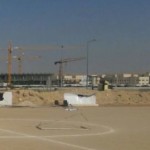 لوحات الخليج جميل تزيّن شوارع سيهات .. بتصاميم تحاكي بوسترات هوليود