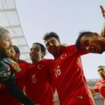 السويد تسحق ويلز بثلاثية