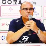 بيرنلي يفرض التعادل على مانشستر يونايتد ومورينيو يتعرض للطرد
