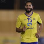 حكم يفتح بلاغاً في لاعب إثر تعرضه للضرب في الأحساء