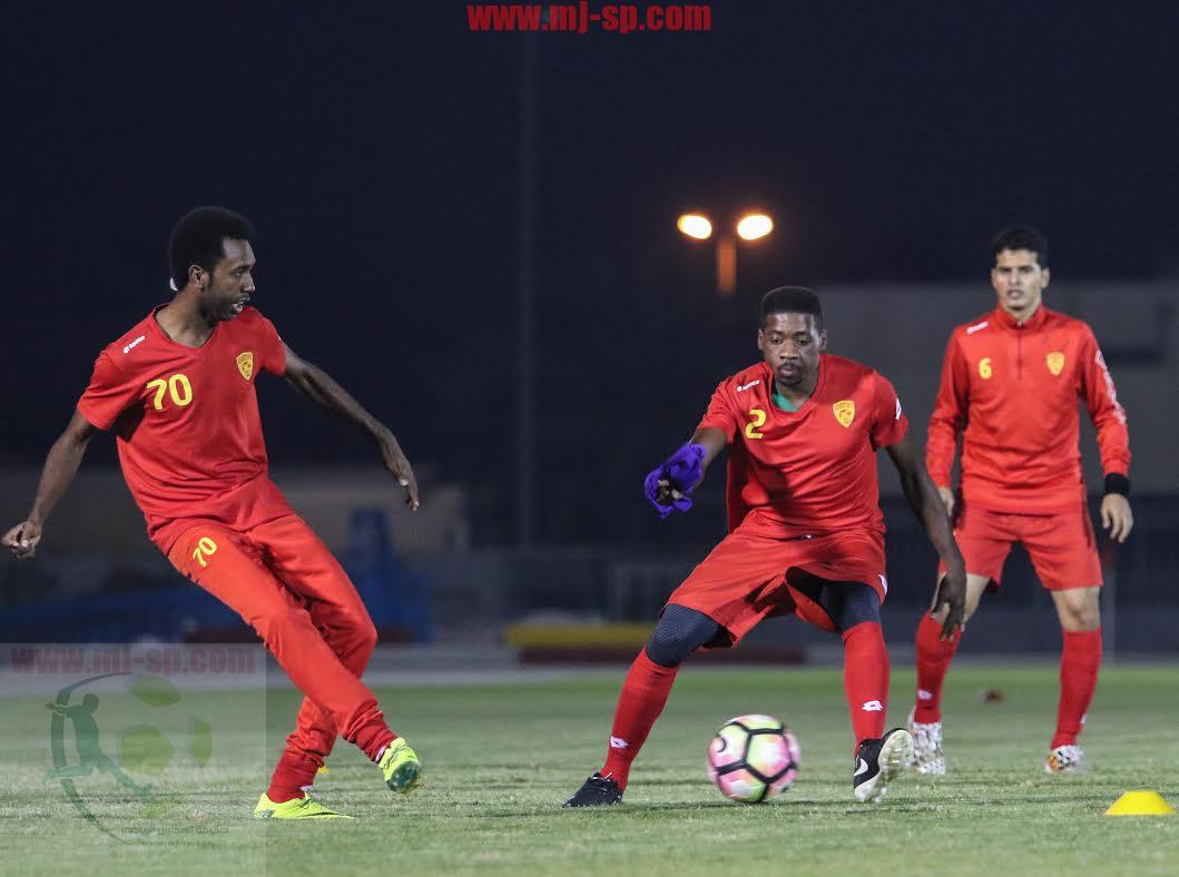 جانب من تدريبات نادي القادسية