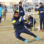 رئيس #الخليج للاعبين: عليكم استشعار المسؤولية وبذل ما لديكم لتجنب تكرار الخسارة