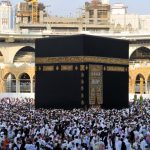 المتحدث باسم مرشح اليمين الفرنسي للرئاسة ينسحب