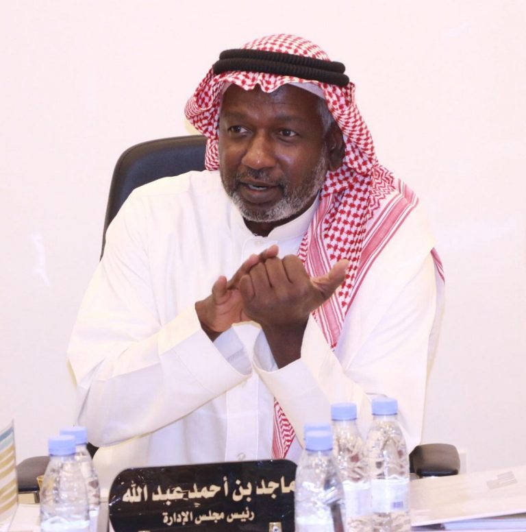 رئيس مجلس إدارة جميعة أصدقاء لاعبي كرة القدم الخيرية
