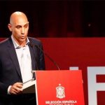 ساديو ماني: لن أنزعج من إلغاء الدوري