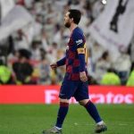 فان دايك في طريقه للإطاحة بصلاح من عرشه في ليفربول