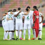 بالصور.. طائرة بلاك هوك تشارك في تدشين الاتحاد السعودي لرياضات المغامرة