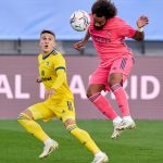 جوائز فرانس فوتبول.. ميسي ينافس بيكهام على لقب أفضل مهاجم أيمن في التاريخ
