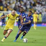الشباب يخطف فوزًا من الفتح بثلاثية ويزاحم الهلال في صدارة الدوري (صور وفيديو)