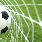نيمار يغادر معسكر البرازيل ويغيب عن مباراتي فنزويلا وأوروجواي