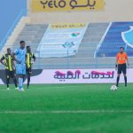 غوميز يقود الهلال أمام الشباب