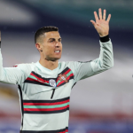 رازفان يوضح سر تواجده في الرياض.. وكواليس رحيله عن الهلال