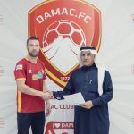 حارس “إشبيلية” يُعلق على رحيل “بانيغا” لـ “الشباب”