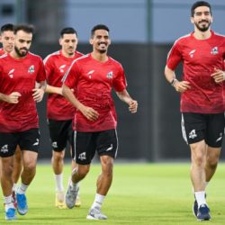 إيمانويل يترك الخليج.. ويلتزم بالشرط الجزائي