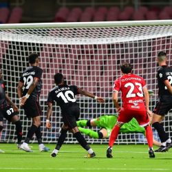 في افتتاحية دوري روشن للمحترفين التعاون يكسب الفيحاء