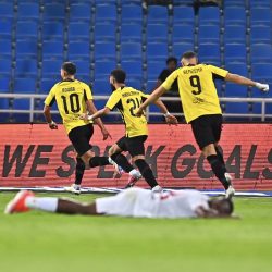 الهلال يحسم مواجهة الأخدود في الشوط الأول