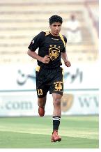 ميثاق الشرف يقطع : مساعد نداً يوقع  للشباب بدلاً من النصر  ومدافع الاهلي يوقع رسمياً للنصر 