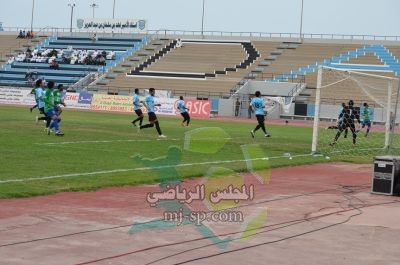 عجلان الشعلة يهدر فرصة الفوز والنهضة يتعادل بضربة الجزاء 