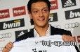 مسعود أوزيل : أنا مسلم لكن أشرب الخمر وجربت الخنزير
