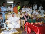 القروني في الوحدة .. ويحث اللاعبين على مواصلة التدريبات اليو