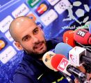 مدرب برشلونه يجدد عقده قبل لقاء الارسنال