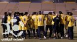 مدرب النصر يناقش لاعبيه عن السلبيات والسلهام يجتمع بهم