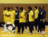 النصر يحول تمارين الفريق الاول بسبب الاحوال الجوية ( صور)