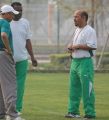 القروني يجري 3 حصص تدريبية للاعبي منتخب الشباب