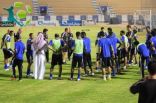 عزيز يشارك في تدرييات الهلال , و الدويسان يجري عملية جراحية ناجحة في الساق‎
