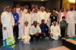 بمناسبة ختام الموسم الرياضي و تحقيق النادي للإنجازات : أمين صندوق الهلال أبو خضير يقيم مأدبة عشاء