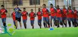 الفريق الأول بنادي الرائد يواصل تدريباته على ملعب النادي