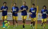 الفريق النصراوي يتدرب على فترتين وسعود حمود يواصل برنامجة العلاجي في عيادة النادي