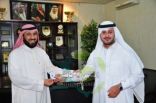 عضوية الطائي الشرفية إلى رجل الأعمال نايف الجميل