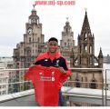 ليفربول يتعاقد مع المدافع الواعد جو غوميز
