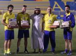 برنامج ( هدية رياضي ) يزور النصر ويقدم كتيبات عن الاسلام لكانيدا ومساعديه‎