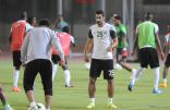 الأخضر يواصل تمارينه استعداداً للقاء فلسطين
