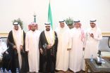 بحضور كوكبة من رجال الأعمال والإعلام في #الخرج.. الزميل “خالد مطلق” يدخل القفص الذهبي‏